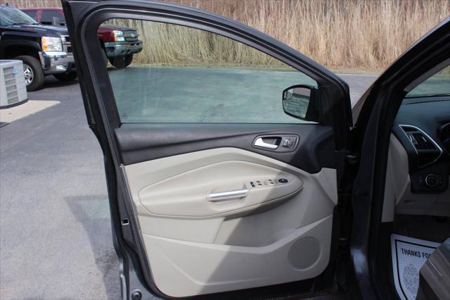 used 2013 Ford Escape car, priced at $9,995