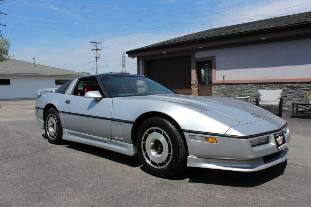 used 1985 Chevrolet Corvette car, priced at $12,995