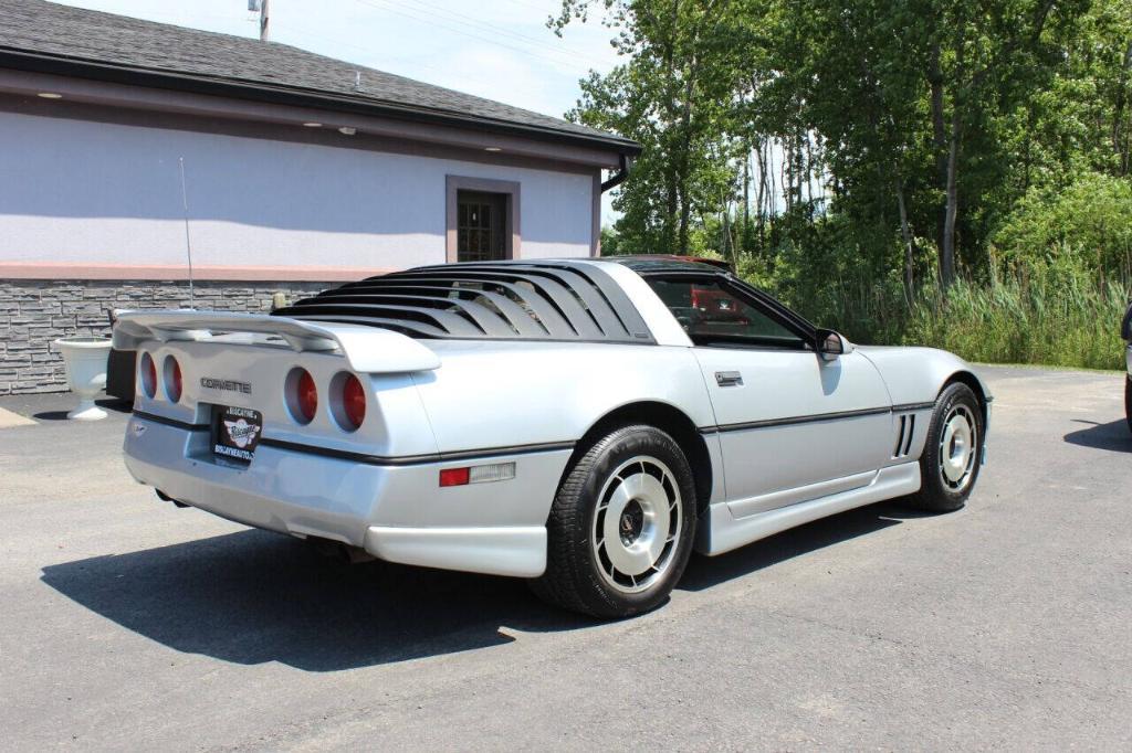 used 1985 Chevrolet Corvette car, priced at $12,995