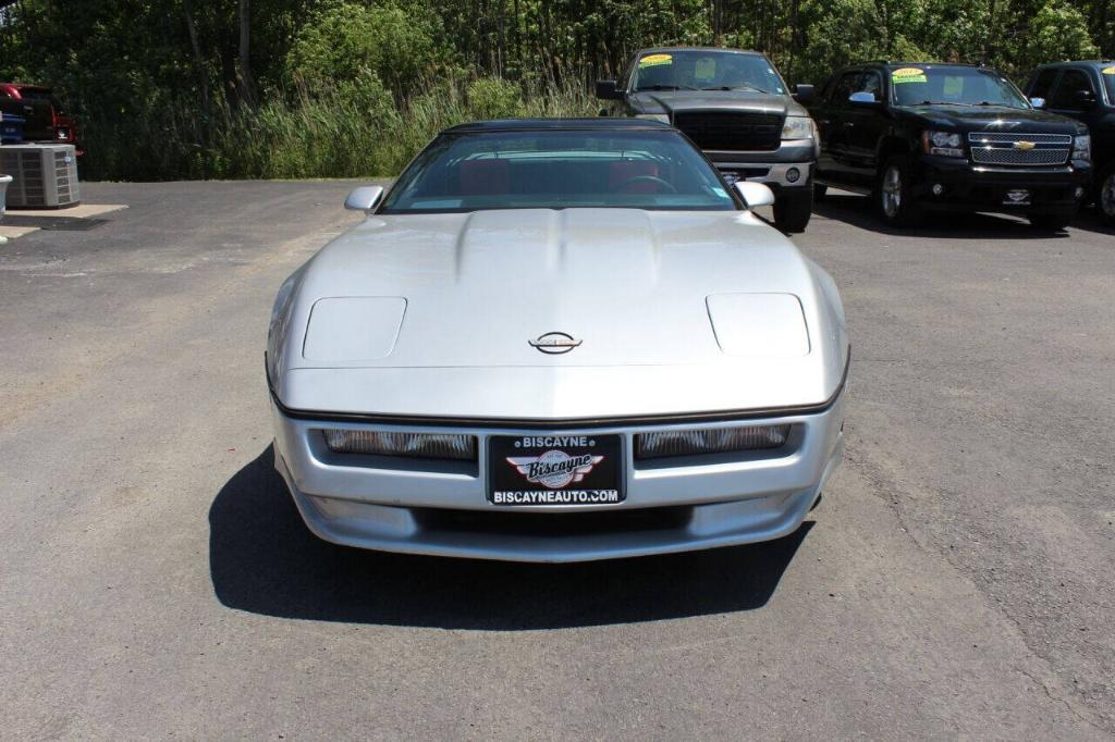 used 1985 Chevrolet Corvette car, priced at $12,995