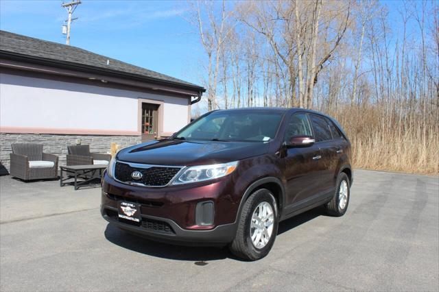used 2014 Kia Sorento car, priced at $8,495