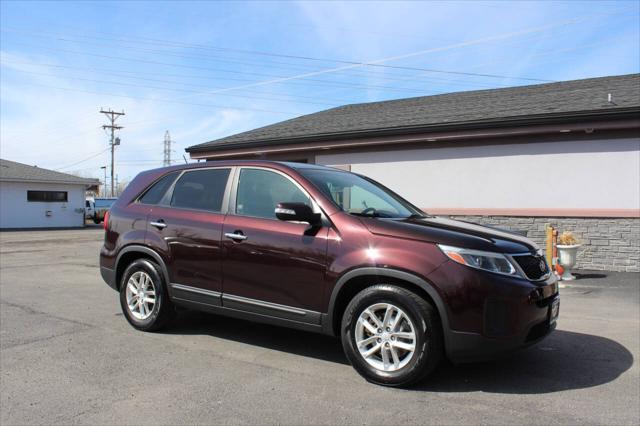 used 2014 Kia Sorento car, priced at $8,495