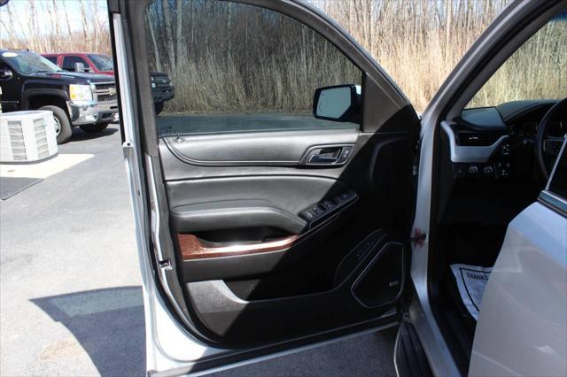 used 2016 GMC Yukon car, priced at $20,595