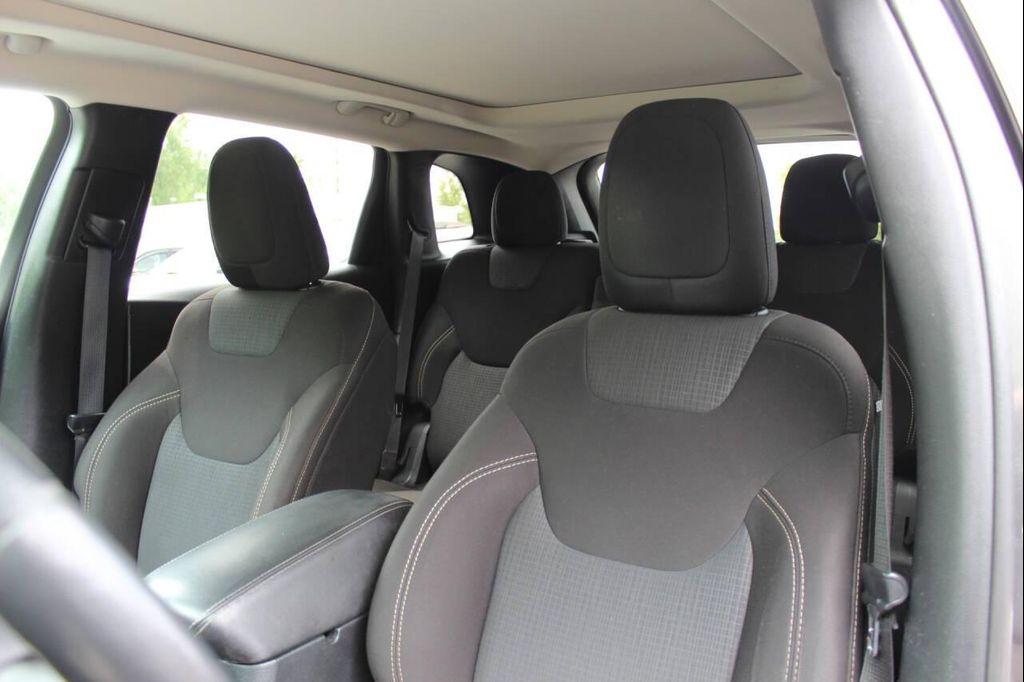 used 2016 Jeep Cherokee car, priced at $8,500