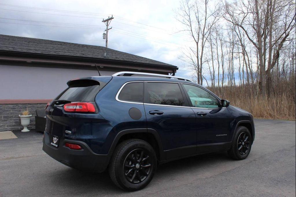 used 2018 Jeep Cherokee car, priced at $13,275
