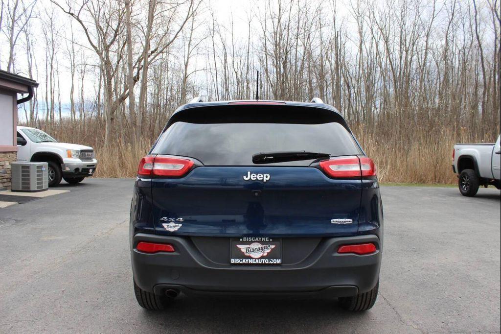 used 2018 Jeep Cherokee car, priced at $13,275