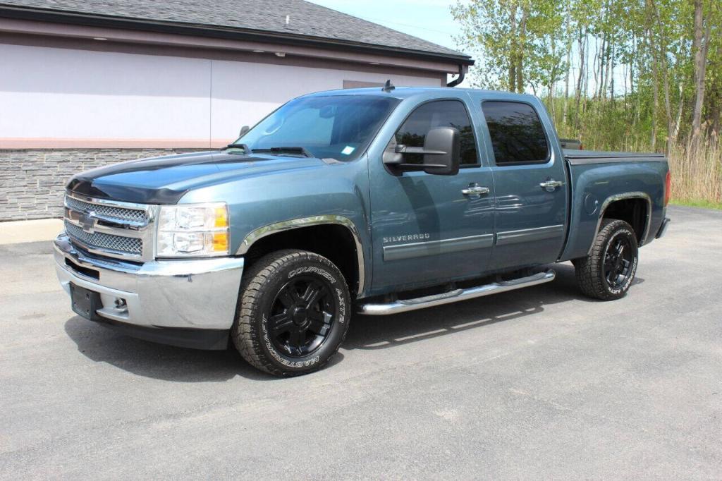 used 2013 Chevrolet Silverado 1500 car, priced at $17,495