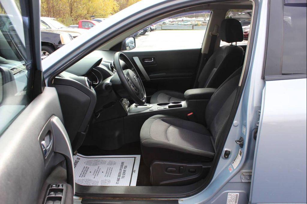 used 2013 Nissan Rogue car