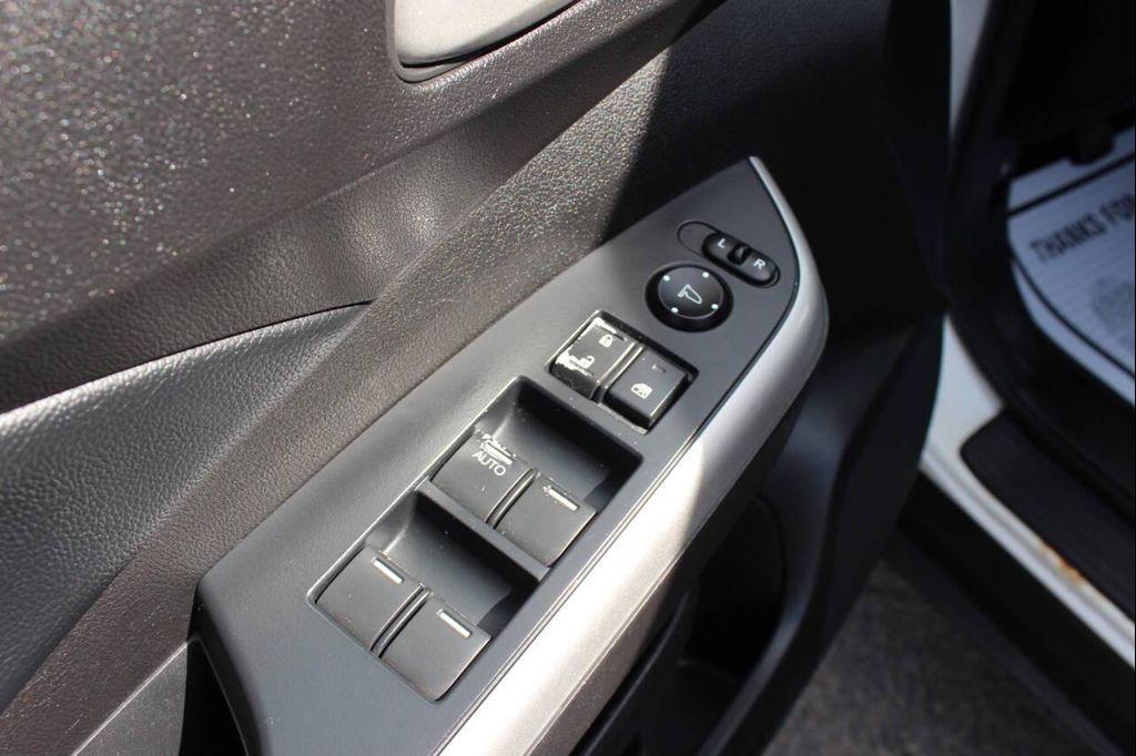 used 2014 Honda CR-V car, priced at $9,500