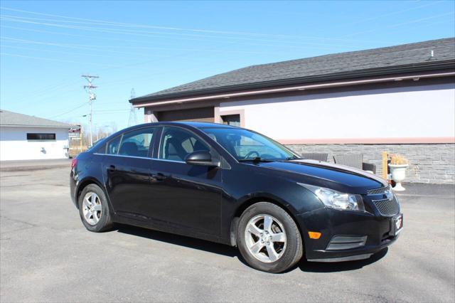 used 2014 Chevrolet Cruze car, priced at $8,895