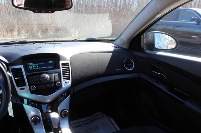 used 2014 Chevrolet Cruze car, priced at $8,895