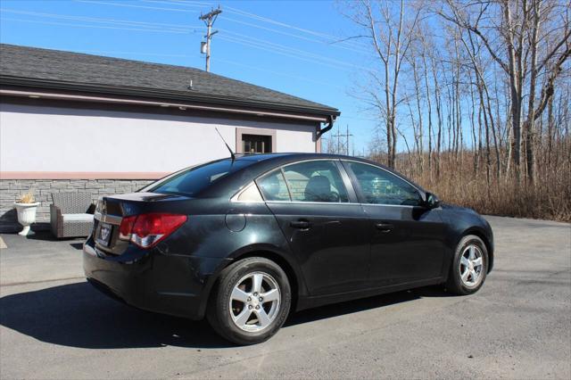 used 2014 Chevrolet Cruze car, priced at $8,895