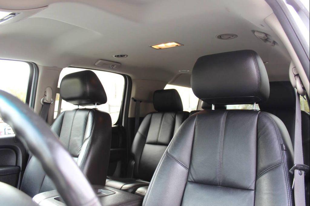 used 2011 Chevrolet Suburban car