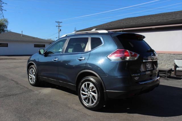 used 2015 Nissan Rogue car, priced at $11,875