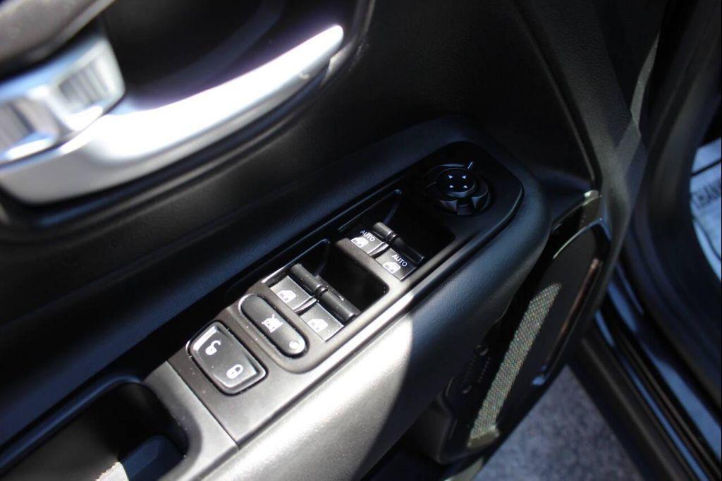 used 2020 Jeep Renegade car, priced at $18,295