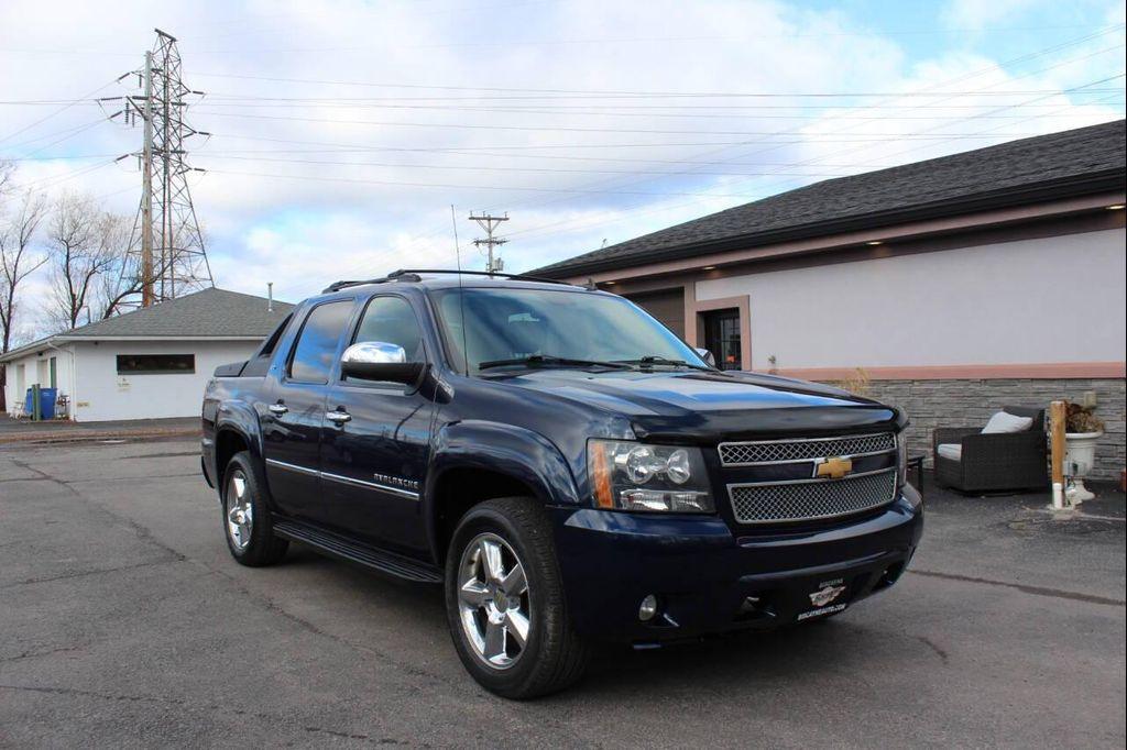 used 2012 Chevrolet Avalanche car