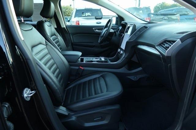 used 2022 Ford Edge car, priced at $26,357