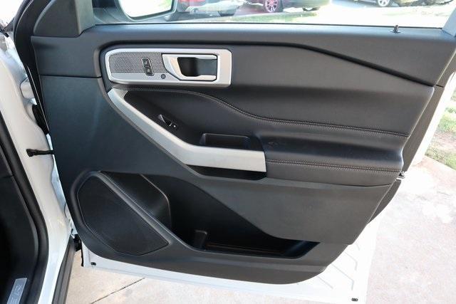 used 2023 Ford Explorer car, priced at $30,989