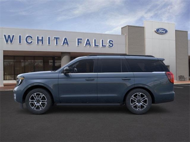 new 2025 Ford Expedition car, priced at $67,624