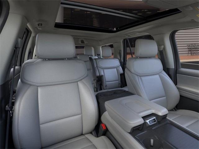 new 2025 Ford Expedition car, priced at $67,624