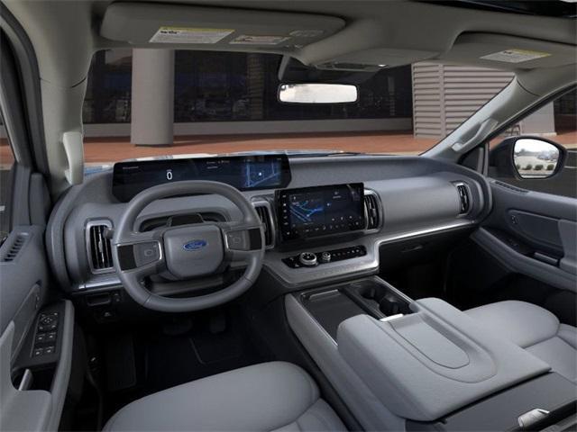 new 2025 Ford Expedition car, priced at $67,624