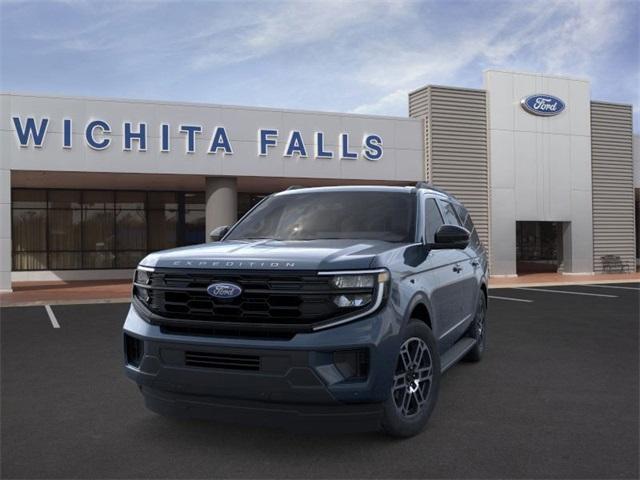 new 2025 Ford Expedition car, priced at $67,624