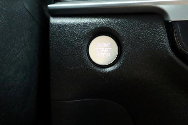 used 2024 Kia Sorento car, priced at $25,897