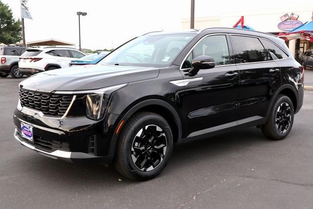 used 2024 Kia Sorento car, priced at $25,897