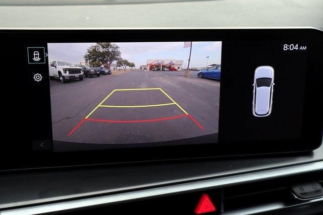 used 2024 Kia Sorento car, priced at $25,897