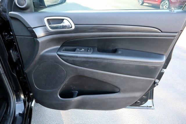 used 2019 Jeep Grand Cherokee car, priced at $17,897