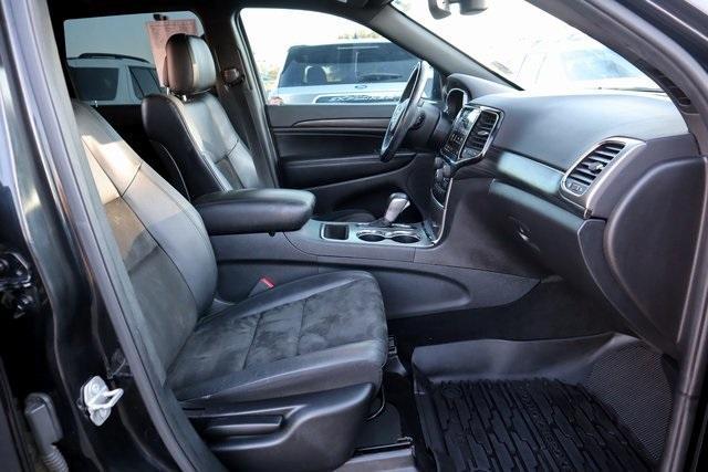 used 2019 Jeep Grand Cherokee car, priced at $17,897