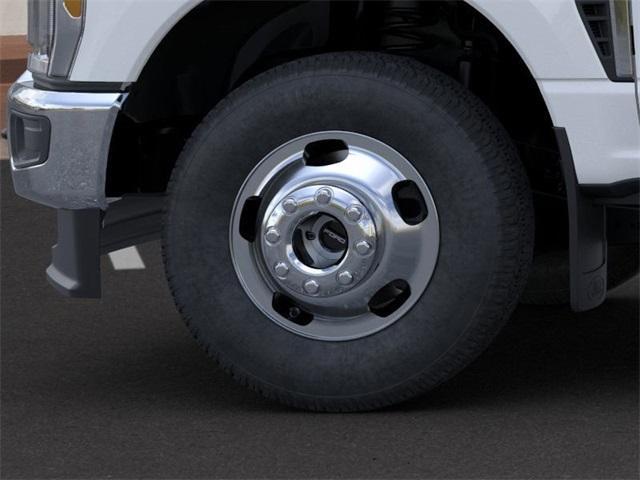 new 2025 Ford F-350 car, priced at $62,126