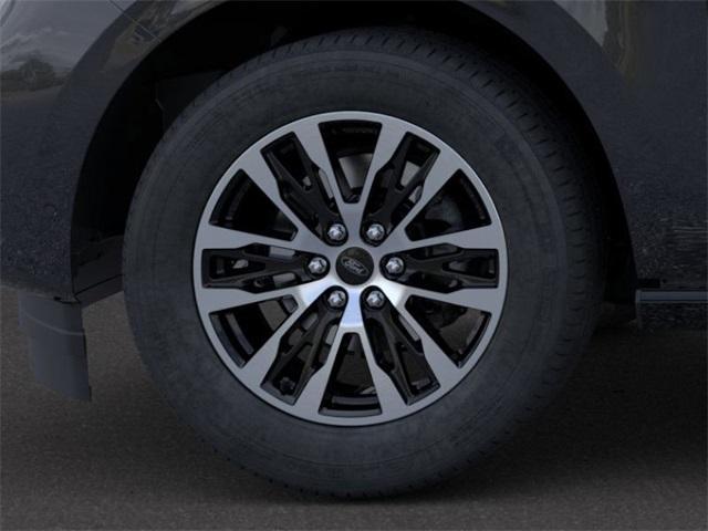 new 2025 Ford Expedition car, priced at $77,440