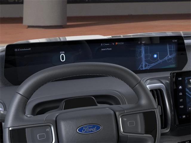 new 2025 Ford Expedition car, priced at $77,440