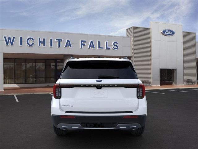 new 2025 Ford Explorer car, priced at $41,997