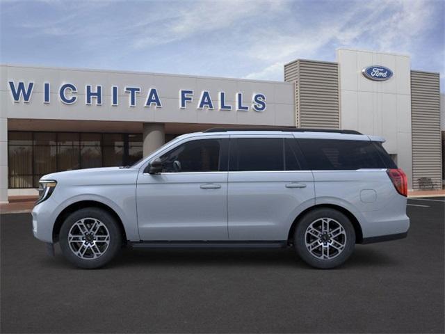 new 2025 Ford Expedition car, priced at $69,725