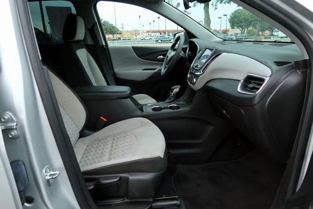 used 2022 Chevrolet Equinox car, priced at $20,300