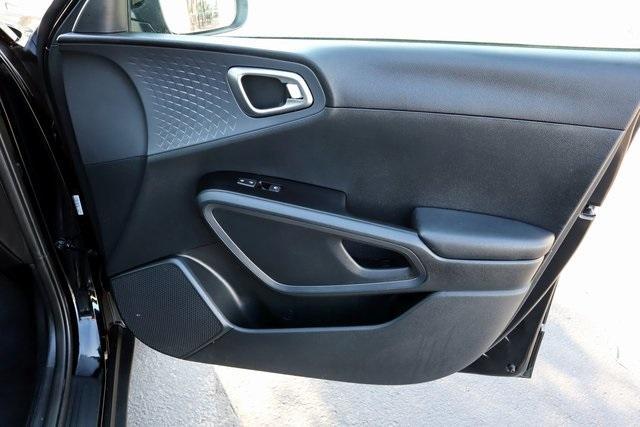 used 2022 Kia Soul car, priced at $18,652