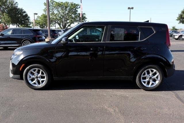 used 2022 Kia Soul car, priced at $18,652