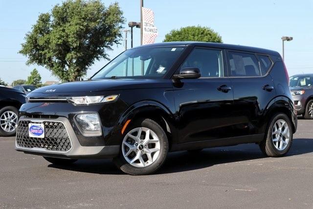 used 2022 Kia Soul car, priced at $18,652