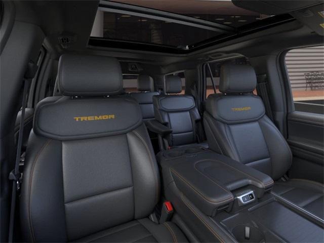new 2025 Ford Expedition car, priced at $80,807