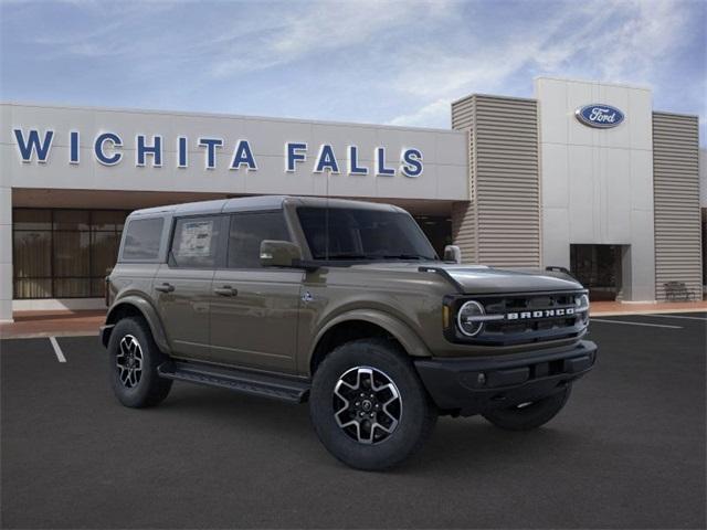 new 2025 Ford Bronco car, priced at $52,079