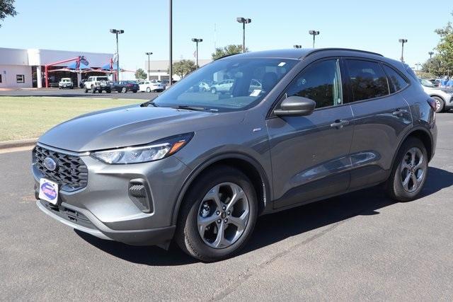 used 2025 Ford Escape car, priced at $25,151