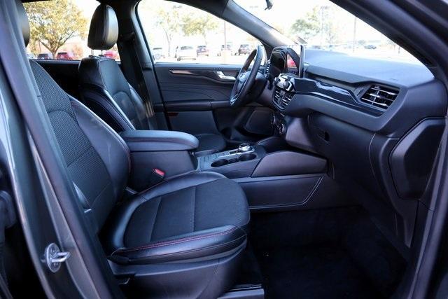 used 2025 Ford Escape car, priced at $25,151