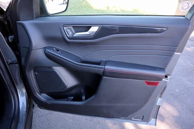 used 2025 Ford Escape car, priced at $25,151