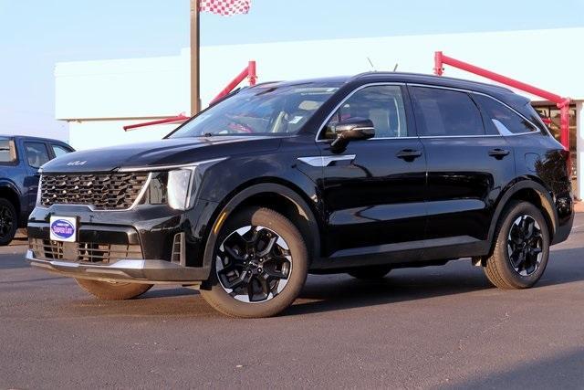 used 2024 Kia Sorento car, priced at $30,123