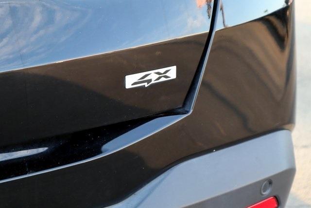 used 2024 Kia Sorento car, priced at $30,123