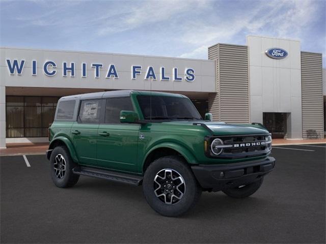 new 2025 Ford Bronco car, priced at $51,279