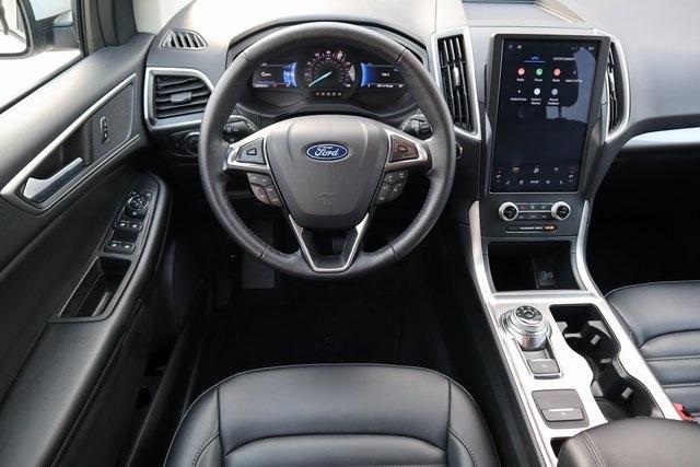used 2024 Ford Edge car, priced at $28,797