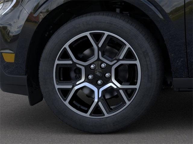new 2025 Ford Maverick car, priced at $39,230
